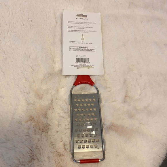 Sandra Lee hand grater - Picture 3 of 3